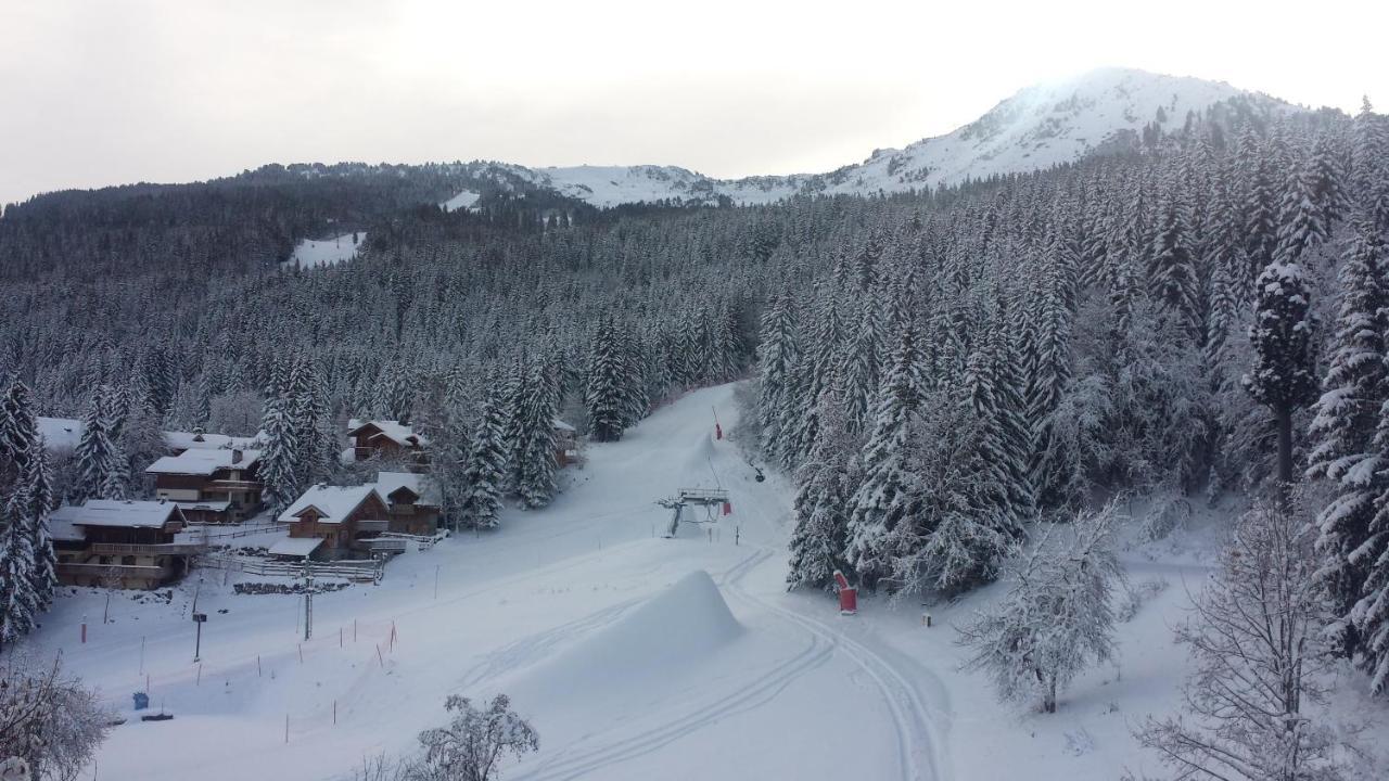 Appartement En Residence Skis Aux Pieds Avec Sauna Courchevel Exterior foto